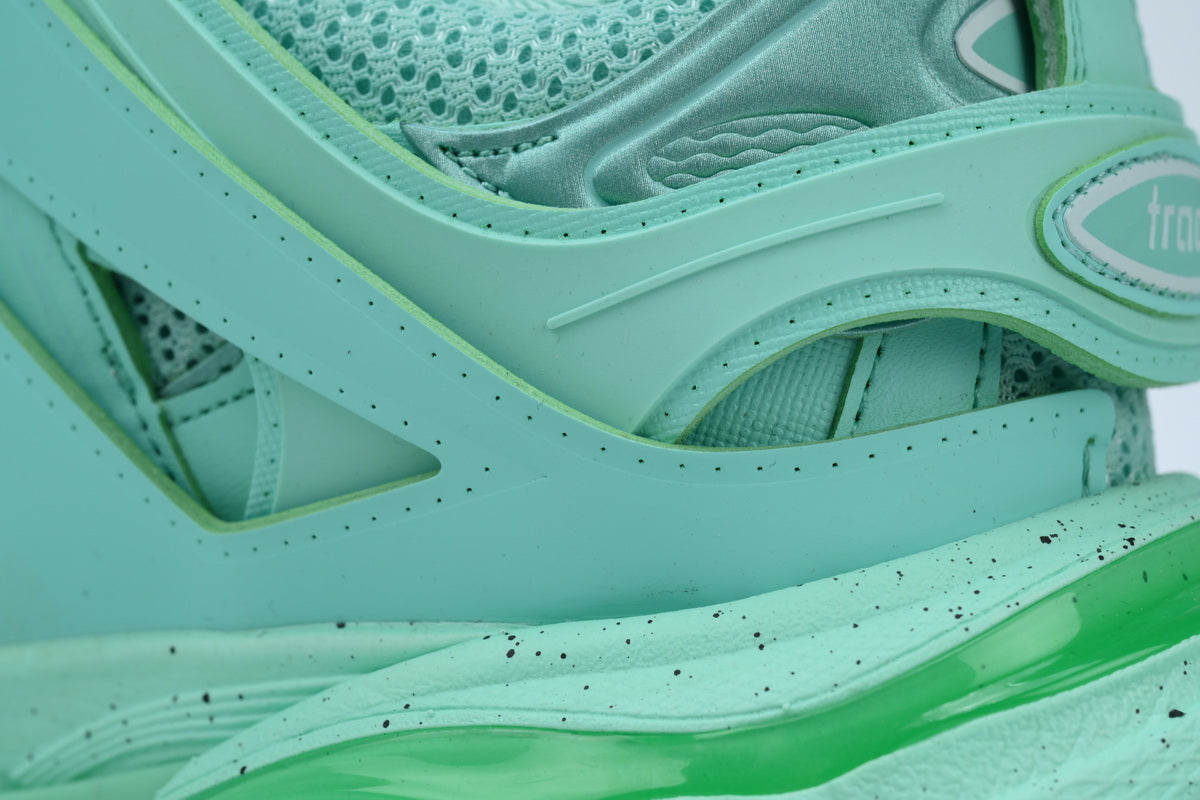 Balenciaga track