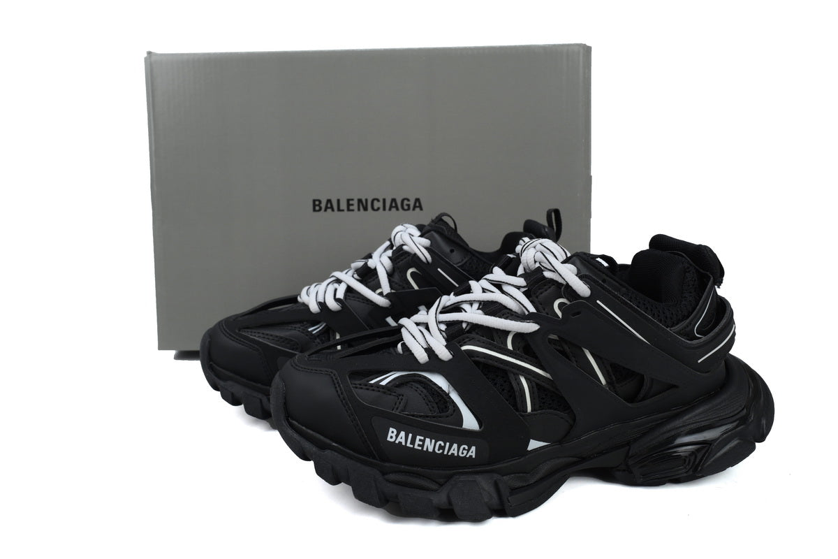 Balenciaga track