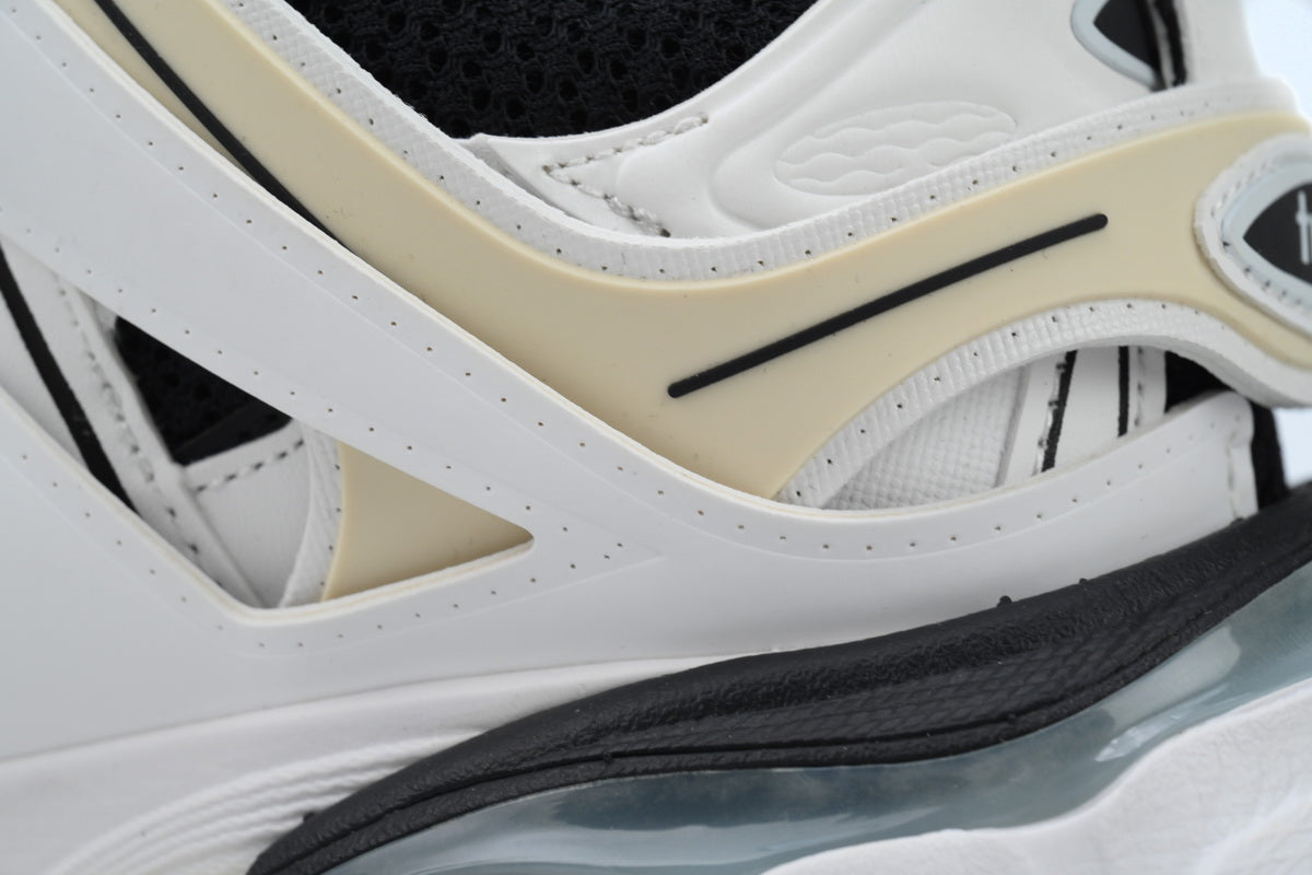 Balenciaga track