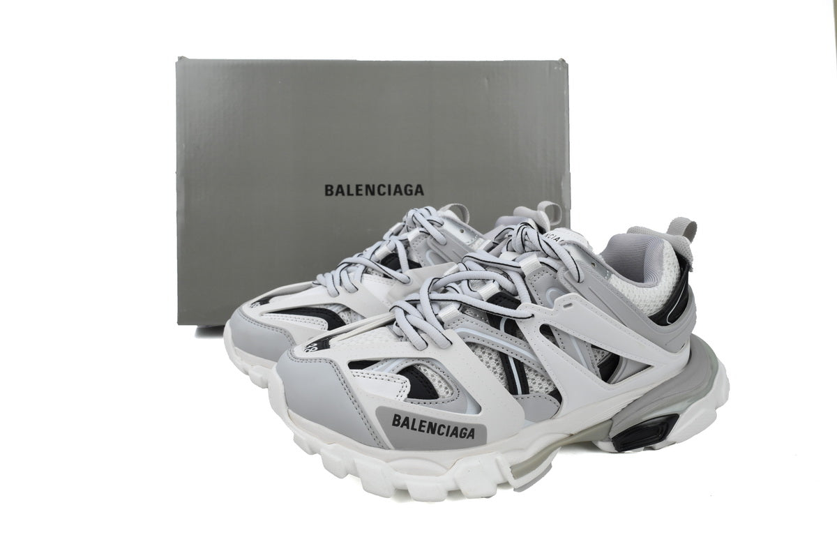 Balenciaga track