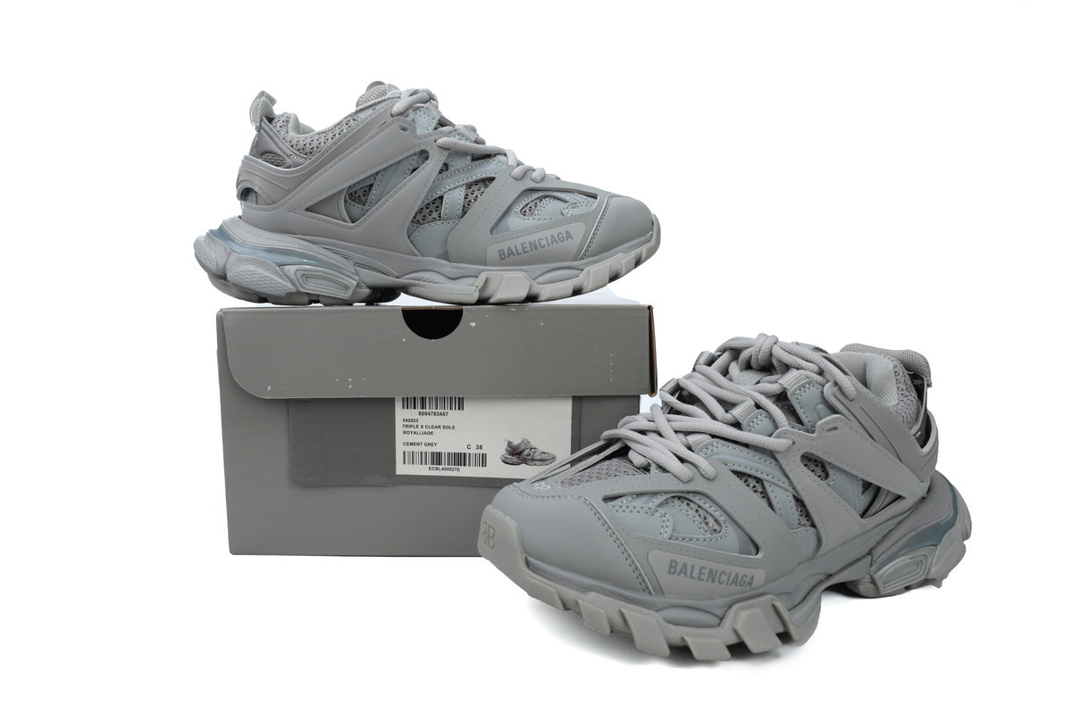 Balenciaga track