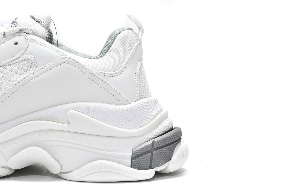 Balenciaga beast trainer T S