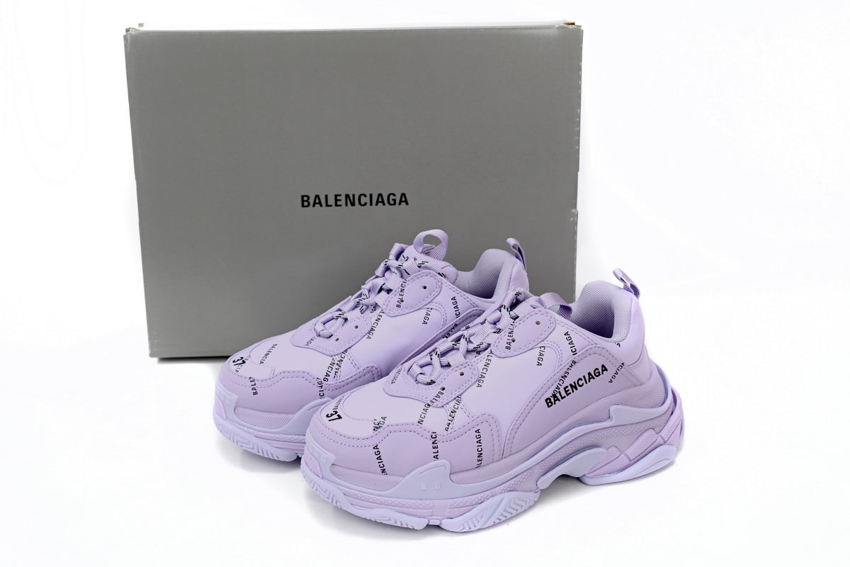 Balenciaga triple S