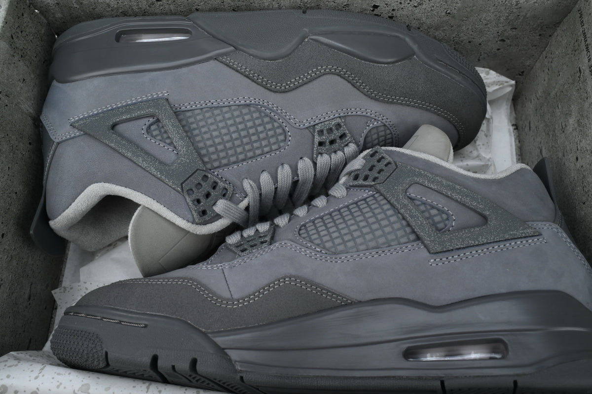Jordan 4