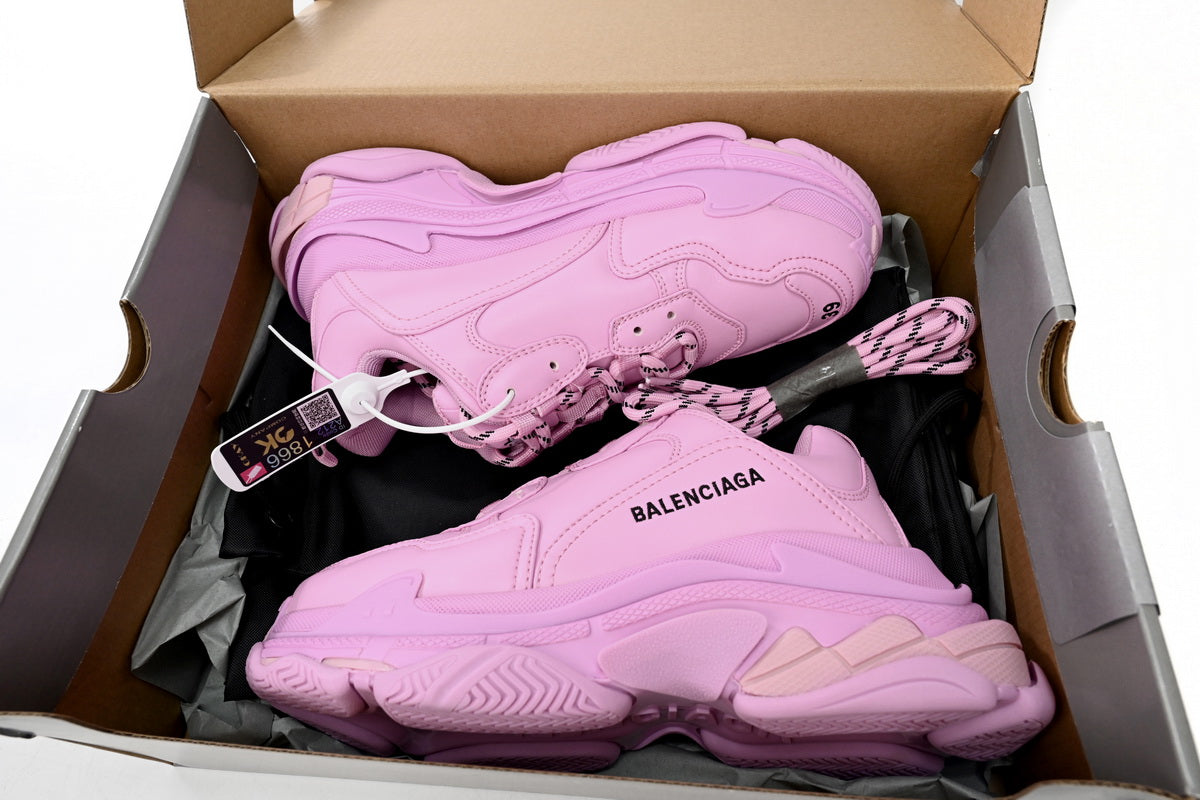 Balenciaga triple S