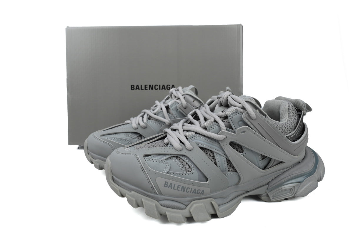 Balenciaga track
