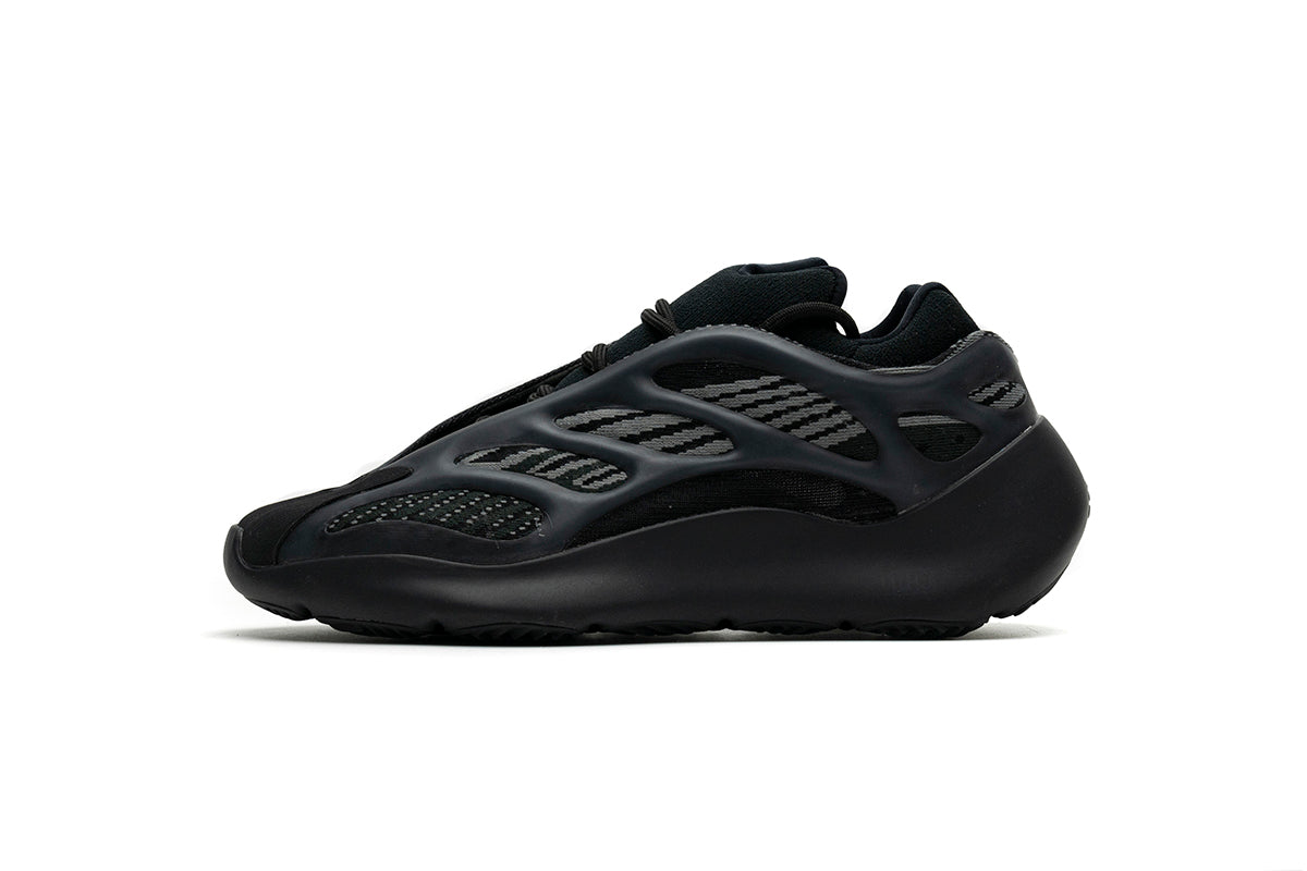 Adidas Yeezy 700