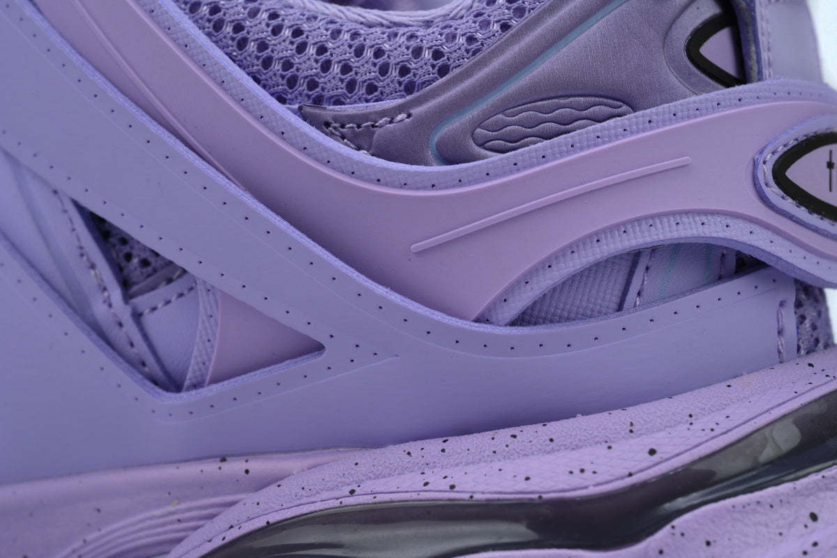 Balenciaga track