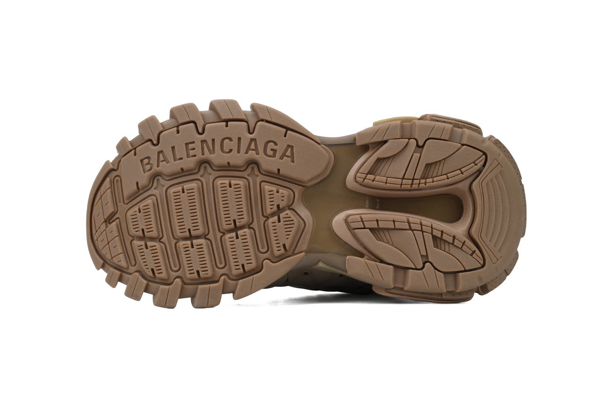Balenciaga track