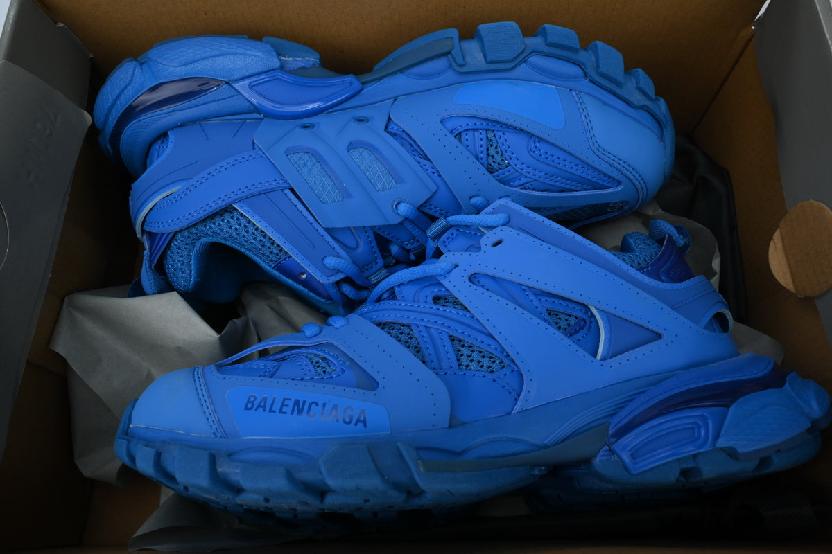 Balenciaga track