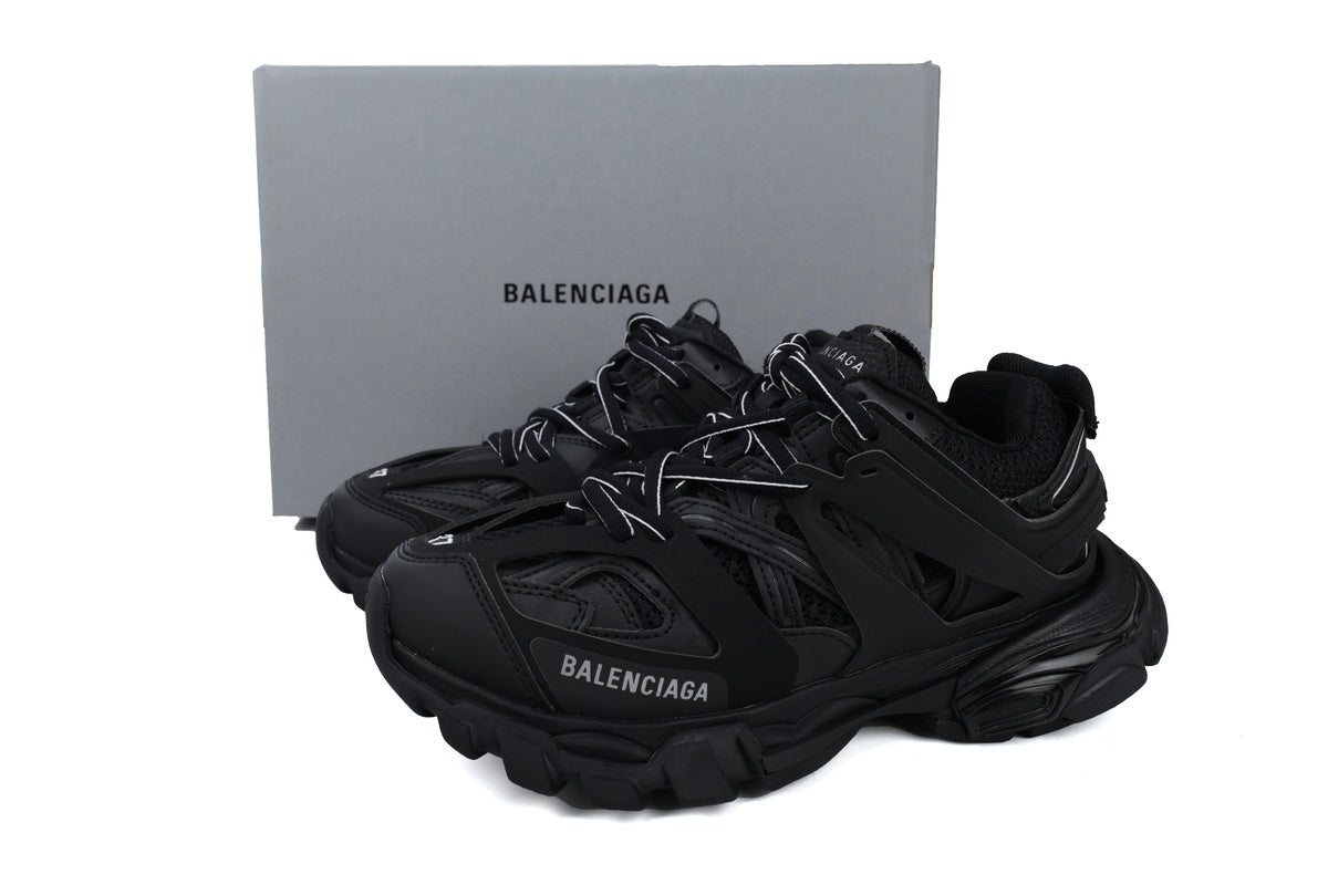 Balenciaga track