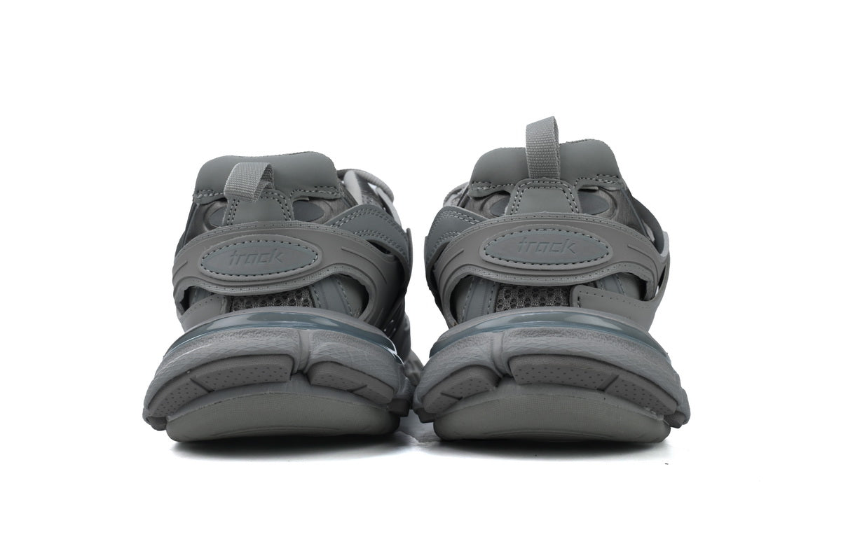 Balenciaga track