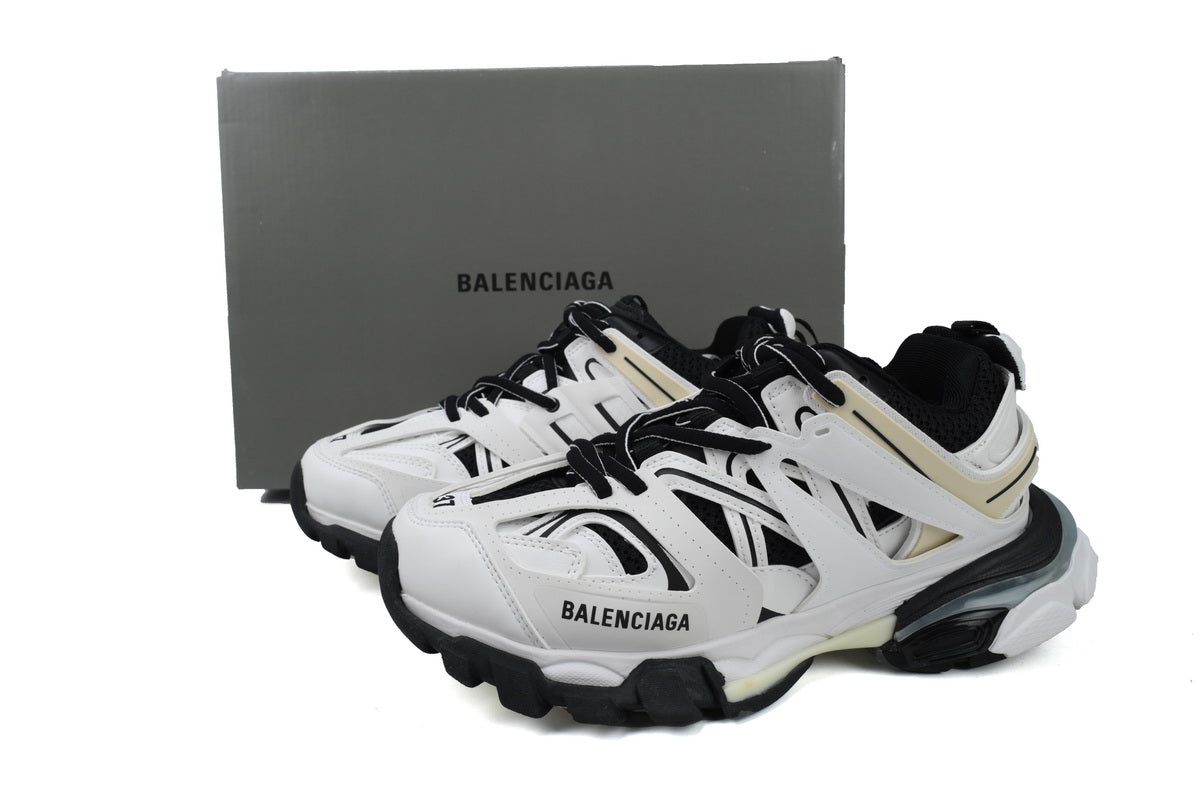 Balenciaga track