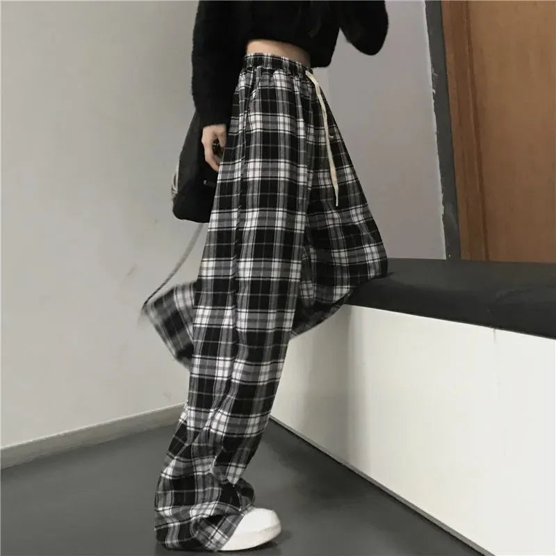 Black and White Plaid pants Oversize New Women Casual Loose Wide Leg Trousers Ins Retro Teen Straight Trousers Hiphop Streetwear